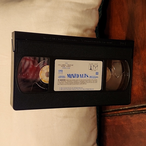 VHS TAPE - Christmas - Picture 3 of 7